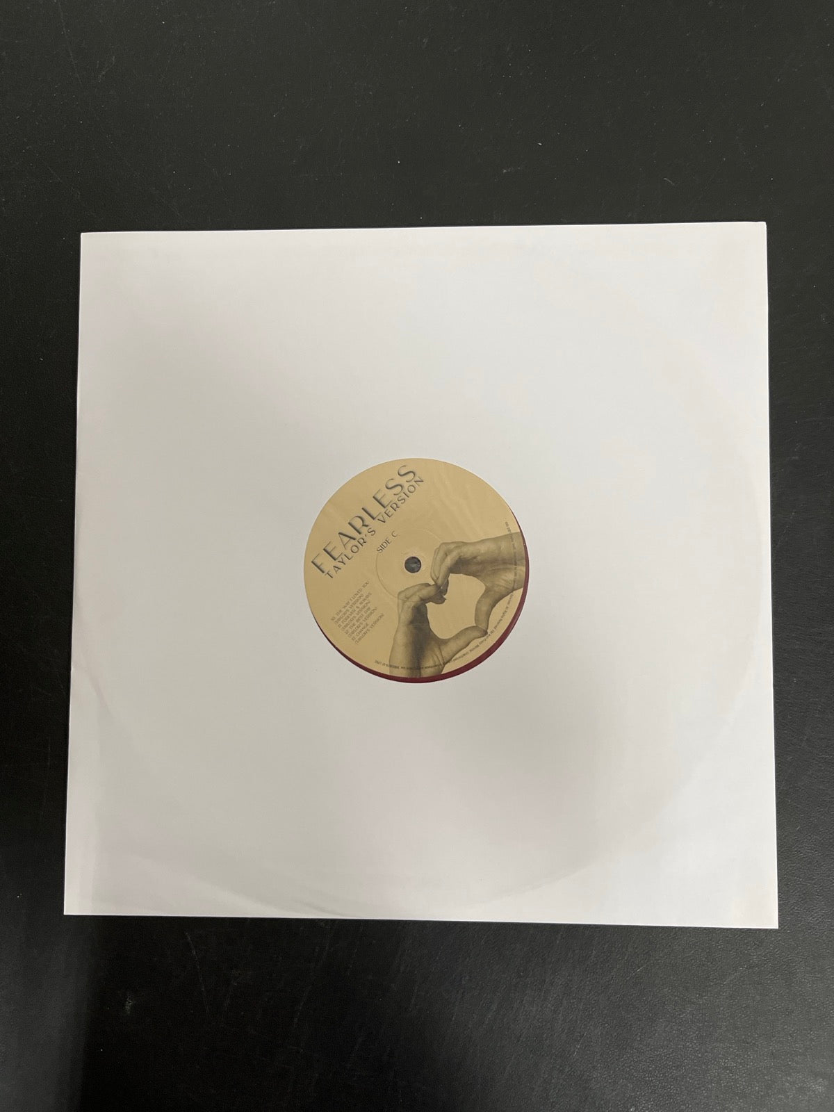 SLEEVE_2F - Taylor Swift - Fearless (Taylor's Version) Red Numbered Vinyl USED NOT TESTED