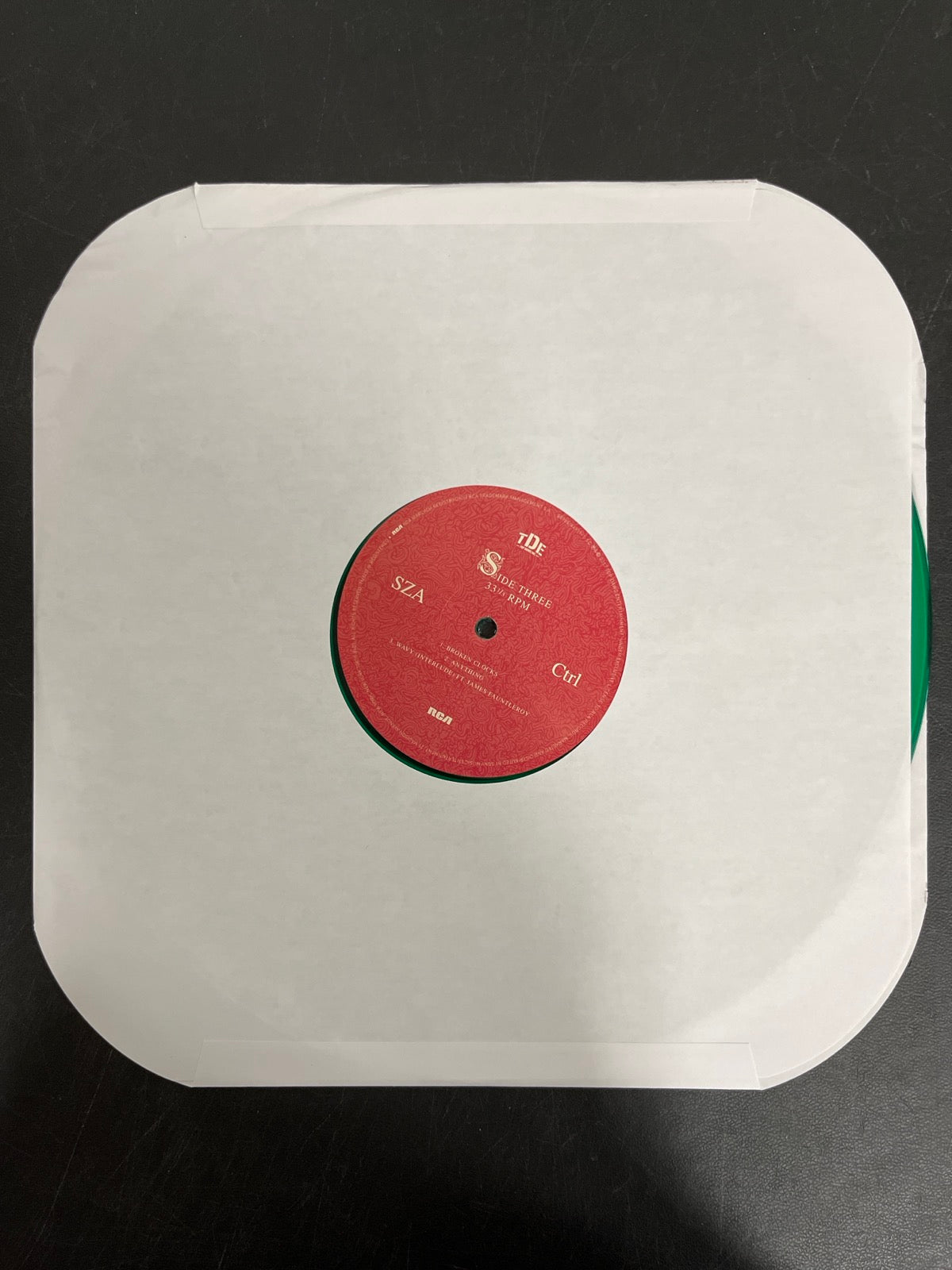 SLEEVE_2F - SZA - Ctrl LE Translucent Green Vinyl USED NOT TESTED