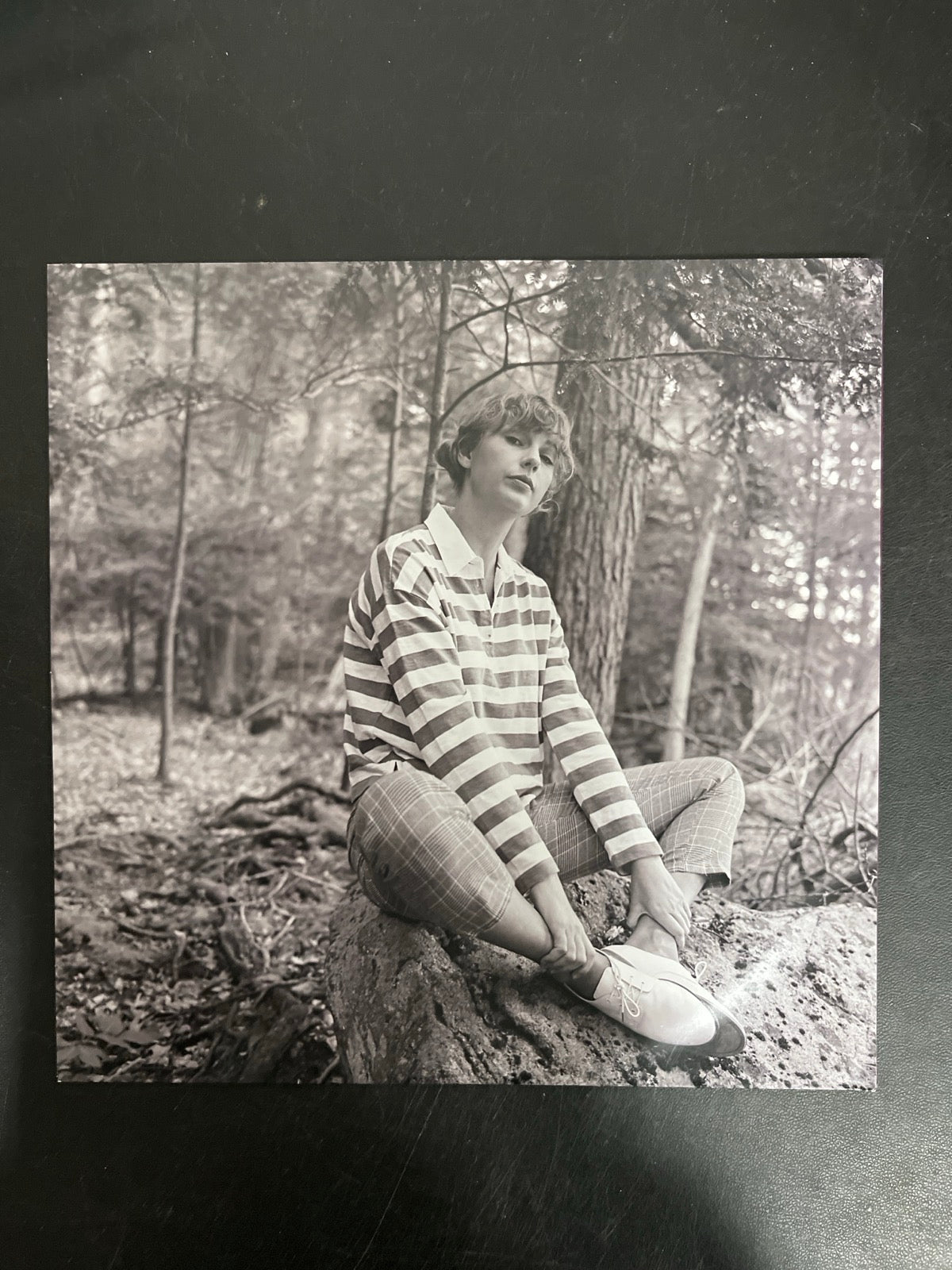 SLEEVE_2F - Taylor Swift - Folklore LE Red Etched Vinyl USED NOT TESTED