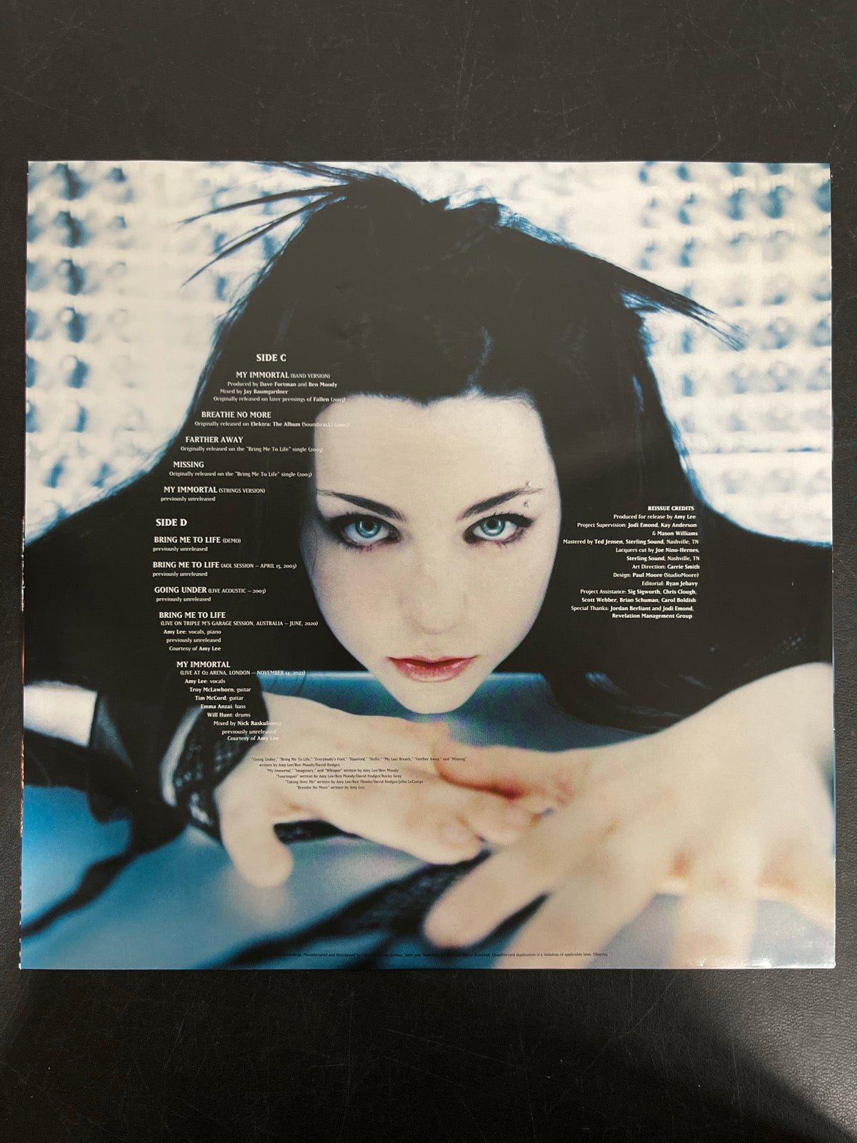 SLEEVE_2F - Evanescence - Fallen 20th Anniv Ed. Blue Smoke Vinyl USED NOT TESTED