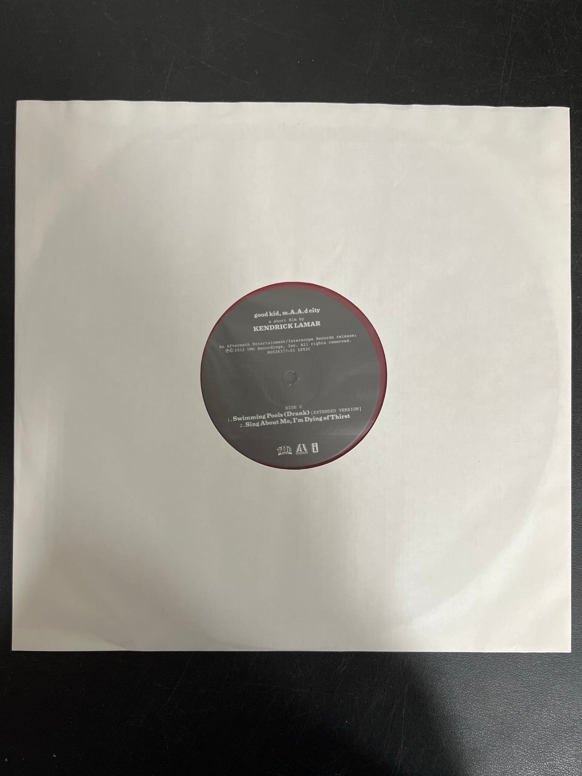 SLEEVE_2F - Kendrick Lamar - good kid, m.A.A.d city LE Red Vinyl USED NOT TESTED