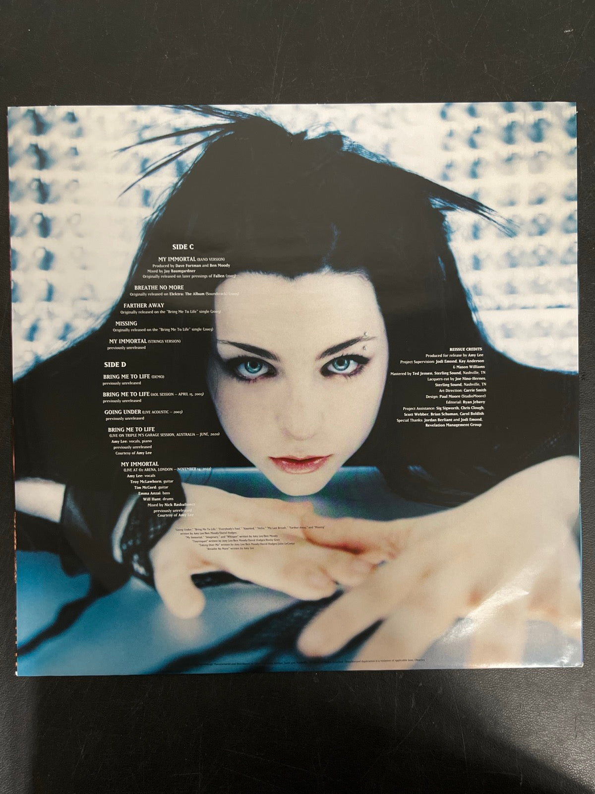 SLEEVE_2F - Evanescence - Fallen 20th Anniv Ed. Blue Smoke Vinyl USED NOT TESTED