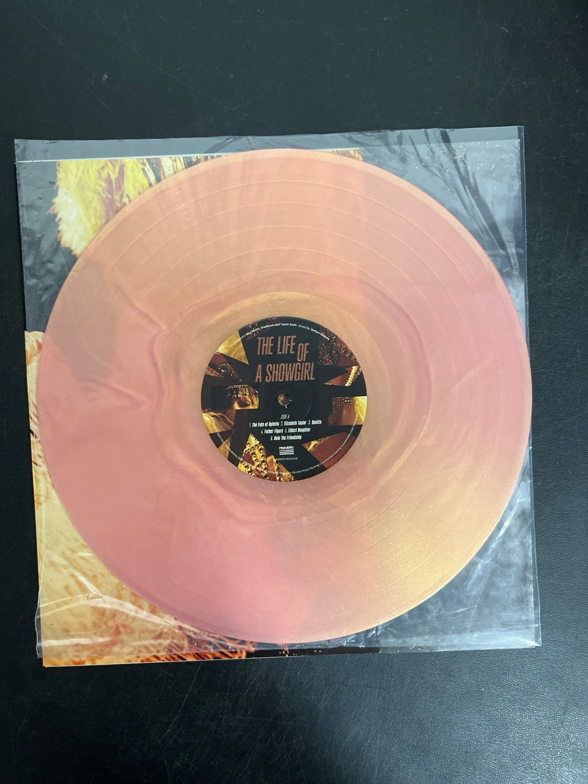 VINYL_1A - Taylor Swift - The Life of a ... LE 180gm Pink Yellow Vinyl USED NOT TESTED