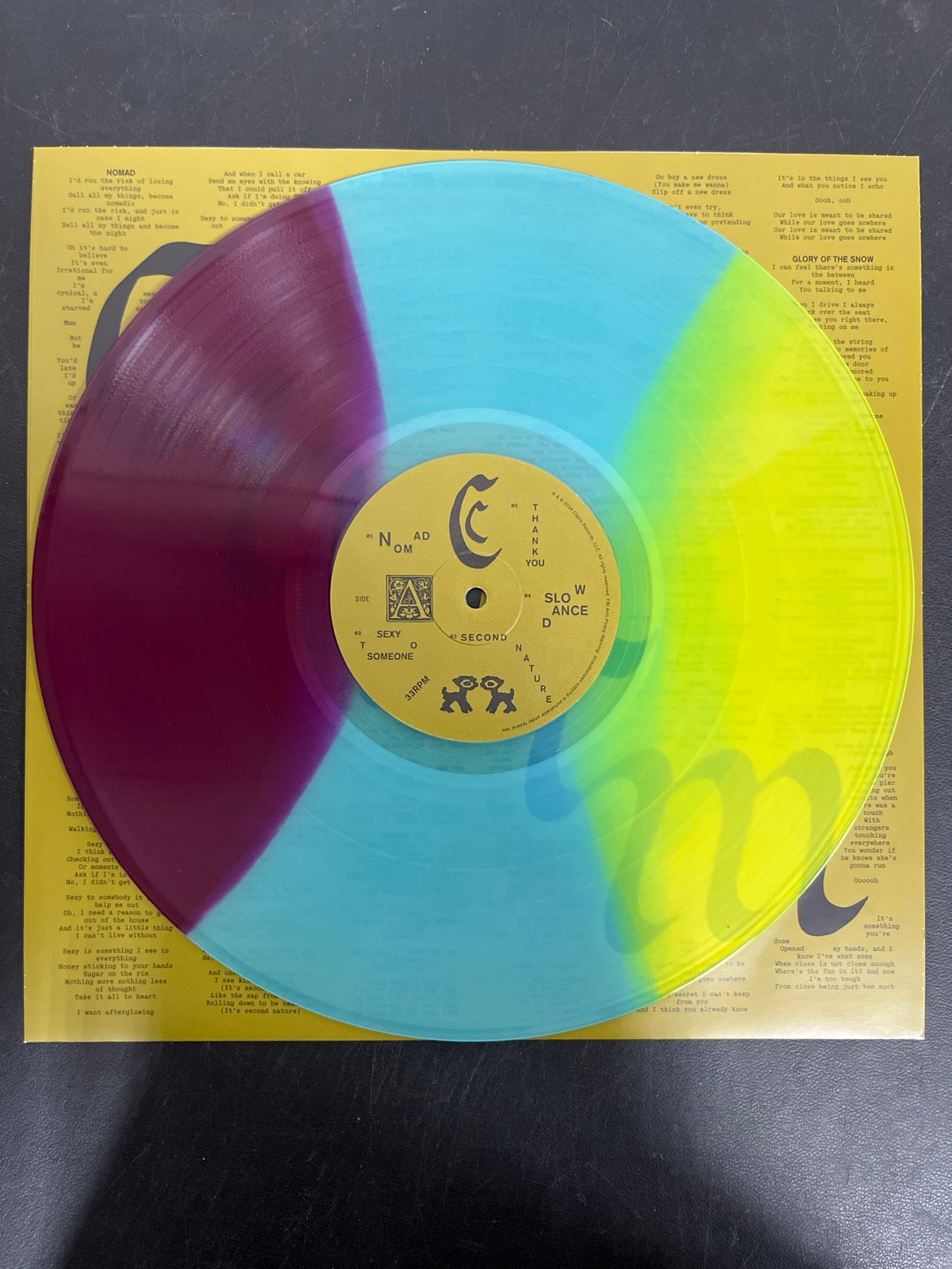 VINYL_1A - Clairo - Charm 1st Anniv. LE 3 Color Striped Vinyl USED NOT TESTED