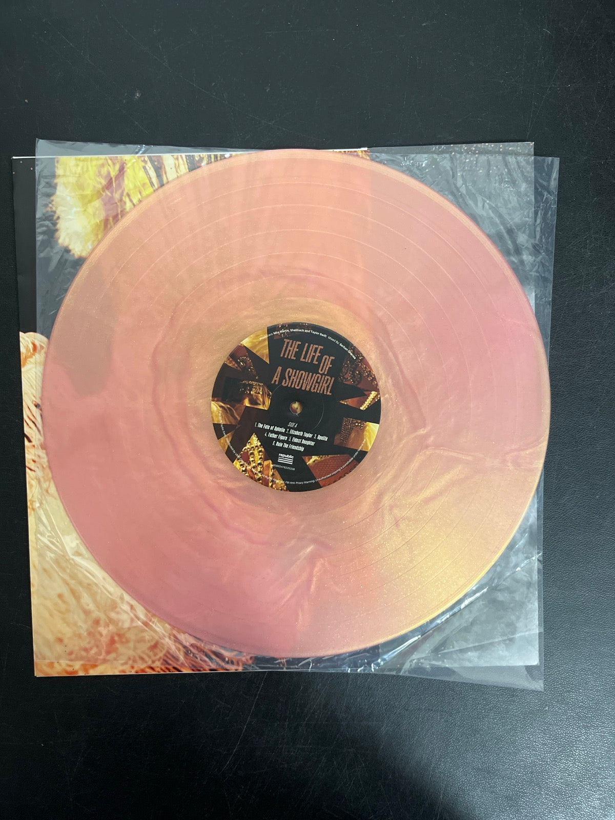 VINYL_1A - Taylor Swift - The Life of a ... LE 180gm Pink Yellow Vinyl USED NOT TESTED