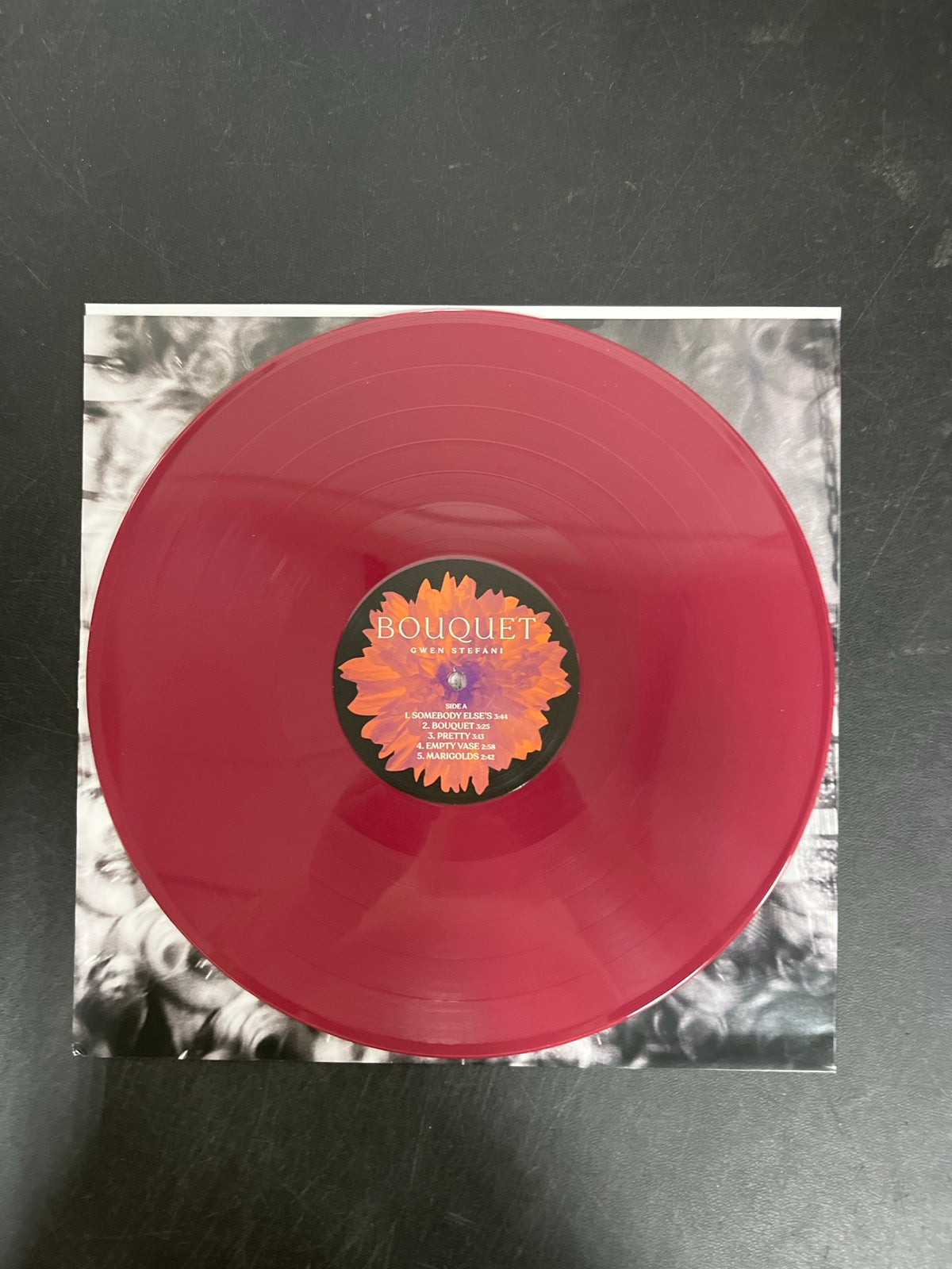 VINYL_1A - Gwen Stefani - Bouquet LE Orchid Etched Numbered Vinyl USED NOT TESTED