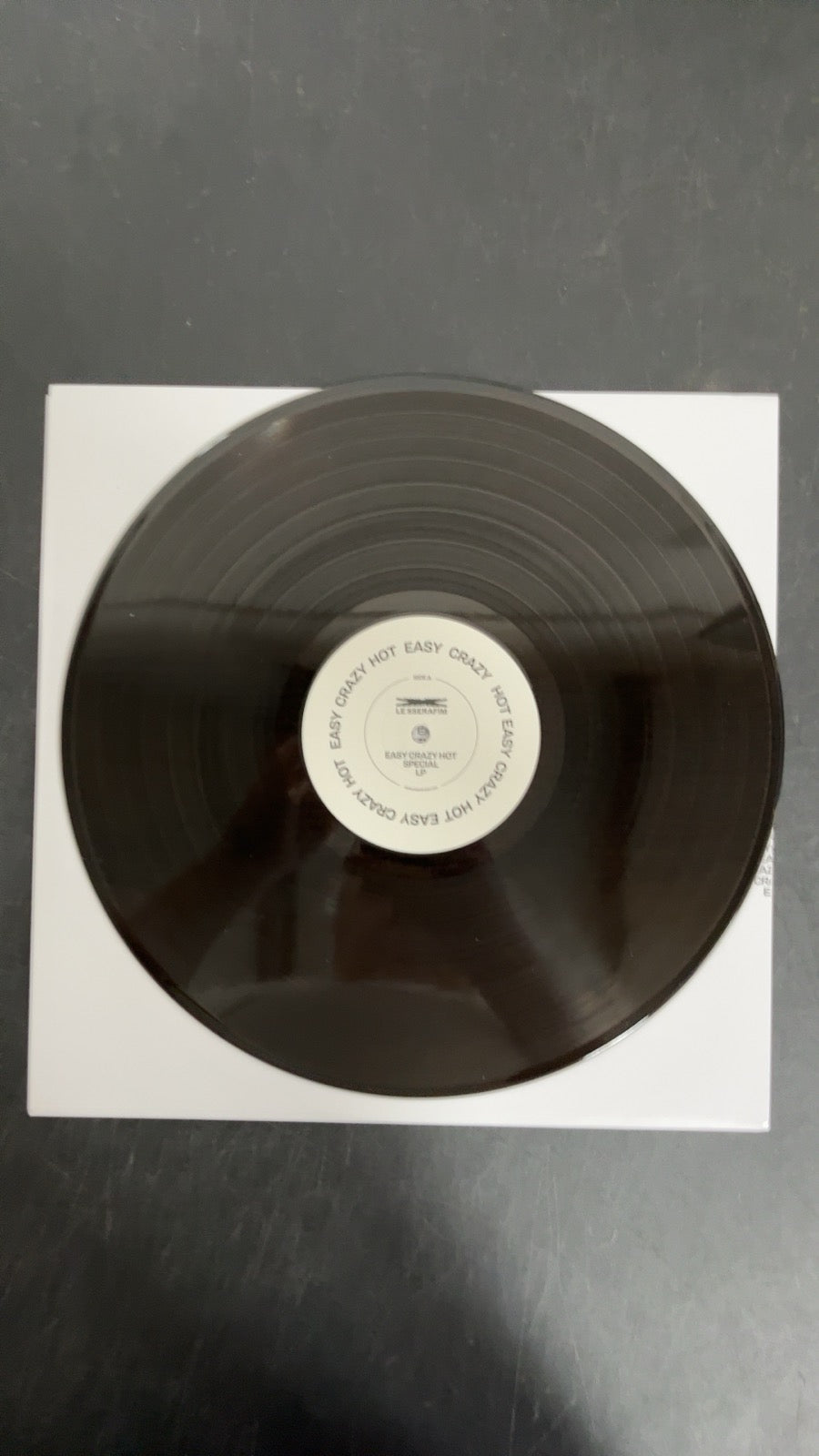 VINYL_1A - Le Sserafim - Easy-Crazy-Hot LE Translucent Vinyl USED NOT TESTED