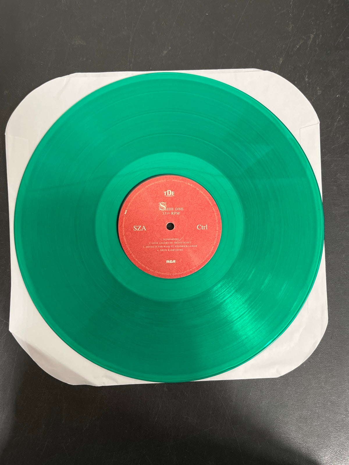 VINYL_1A - SZA - Ctrl LE Translucent Green Vinyl USED NOT TESTED