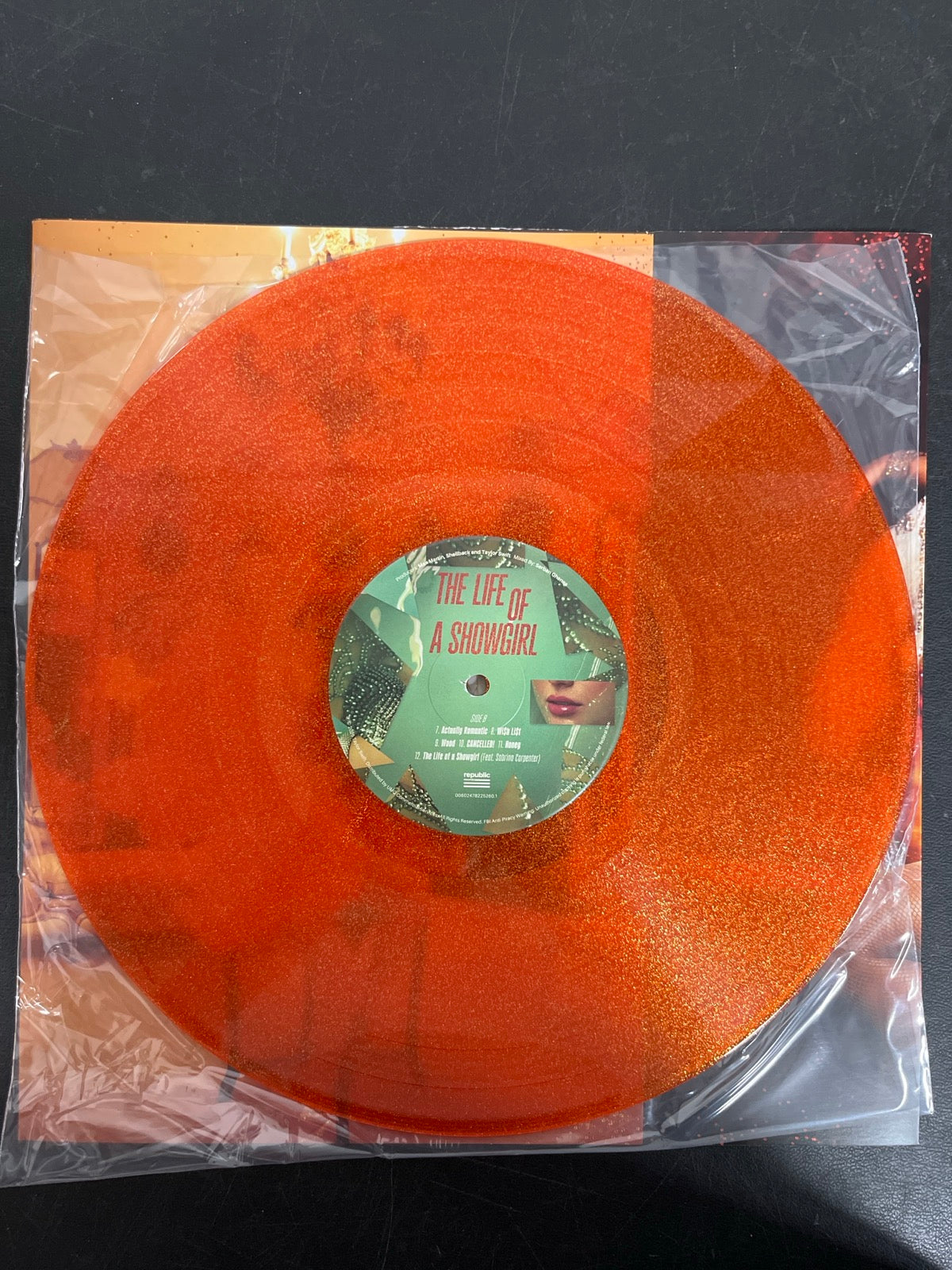 VINYL_1B - Taylor Swift - The Life Of A... LE Orange Glitter Vinyl USED NOT TESTED