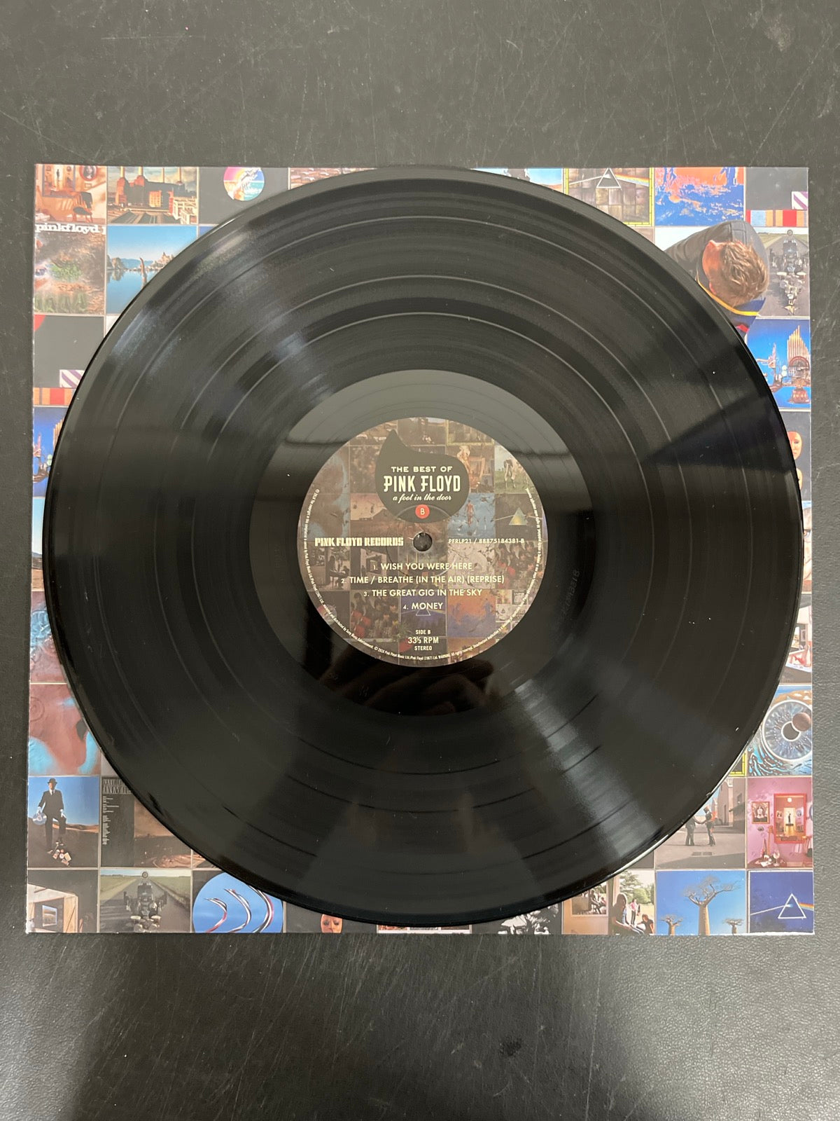 VINYL_1B - Pink Floyd - A Foot in the Door LE Remastered 180gm Black Vinyl USED NOT TESTED