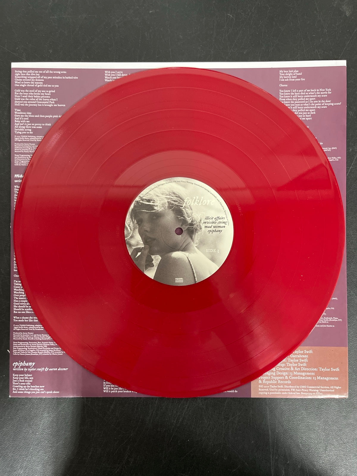 VINYL_2C - Taylor Swift - Folklore LE Red Etched Vinyl USED NOT TESTED