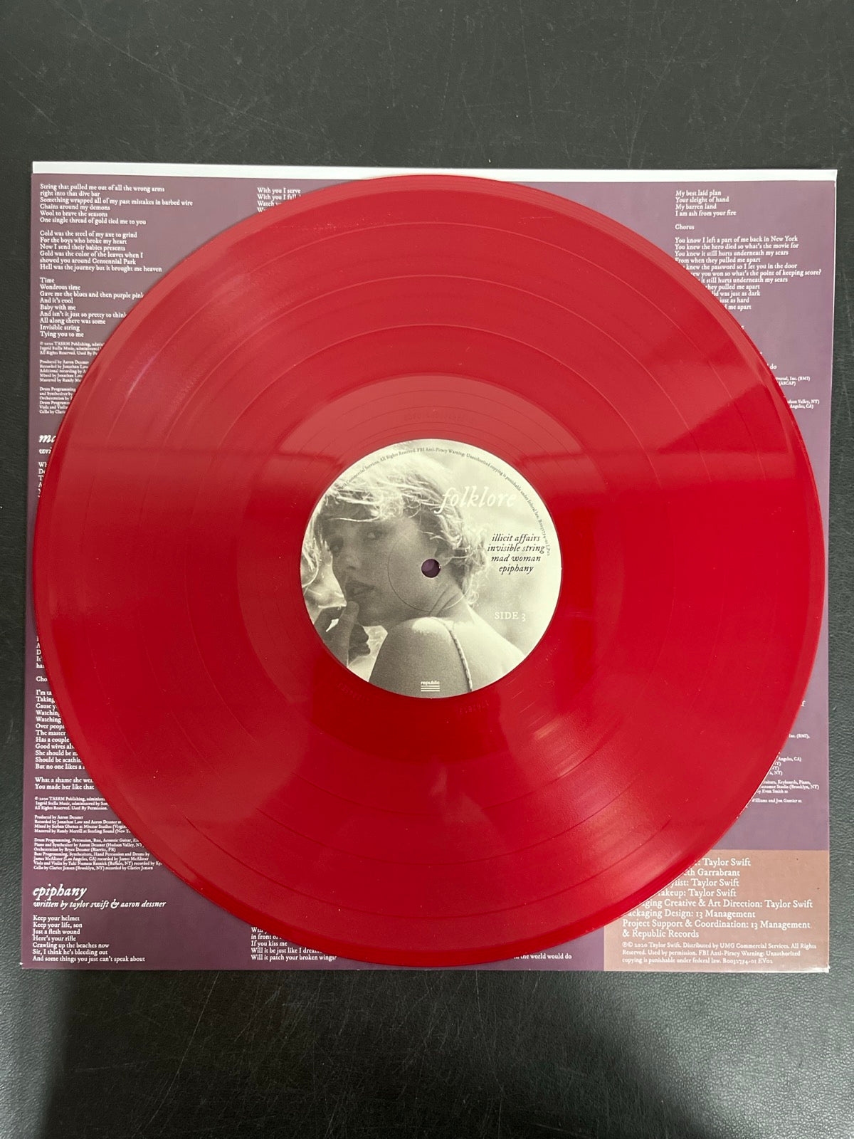 VINYL_2C - Taylor Swift - Folklore LE Red Etched Vinyl USED NOT TESTED