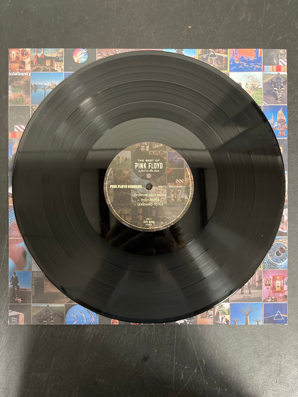 VINYL_2C - Pink Floyd - A Foot in the Door LE Remastered 180gm Black Vinyl USED NOT TESTED