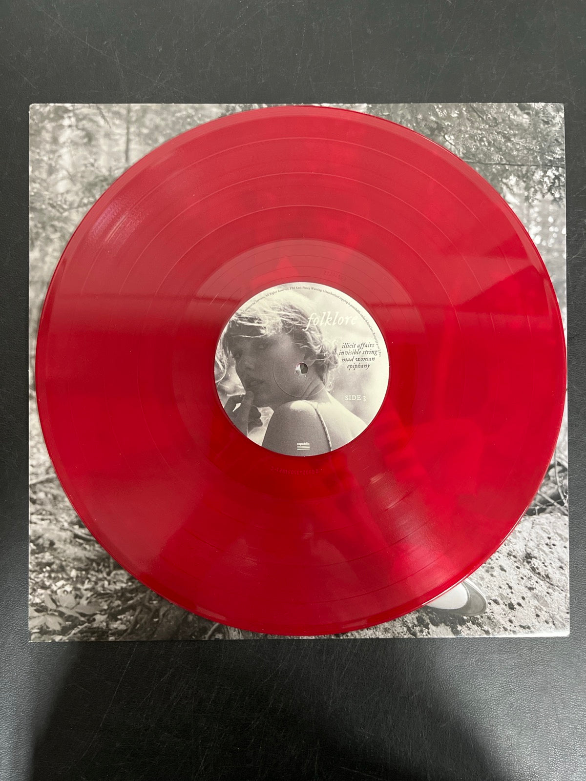 VINYL_2C - Taylor Swift - Folklore LE Red Etched Vinyl USED NOT TESTED