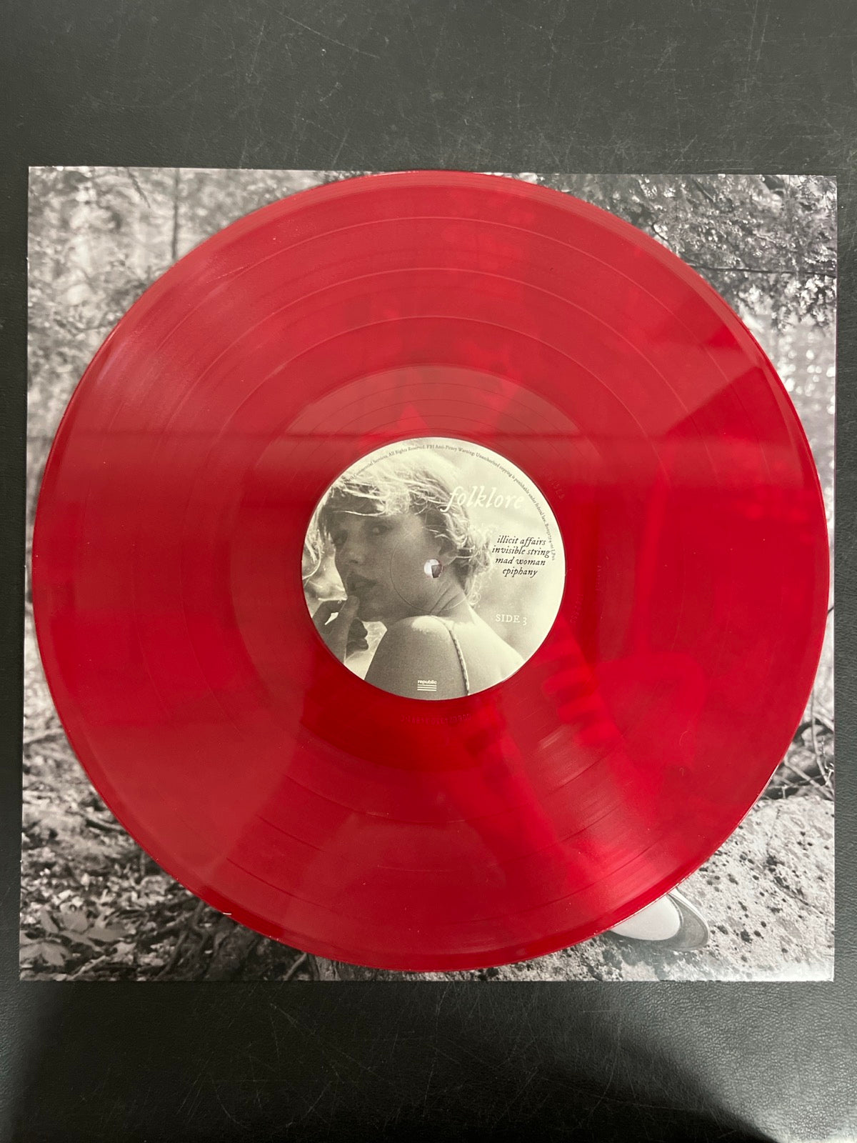 VINYL_2C - Taylor Swift - Folklore LE Red Etched Vinyl USED NOT TESTED