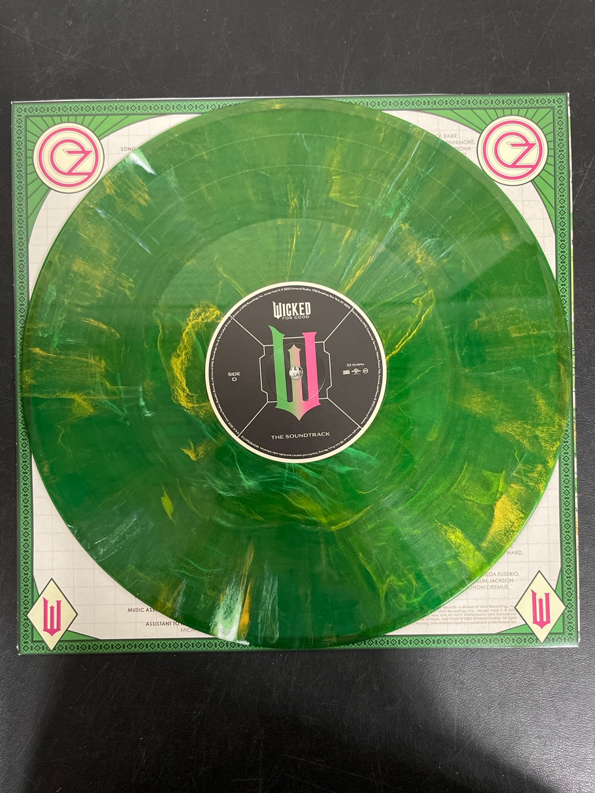 VINYL_2D - Wicked: For Good OST LE Pink / Green Vinyl USED NOT TESTED