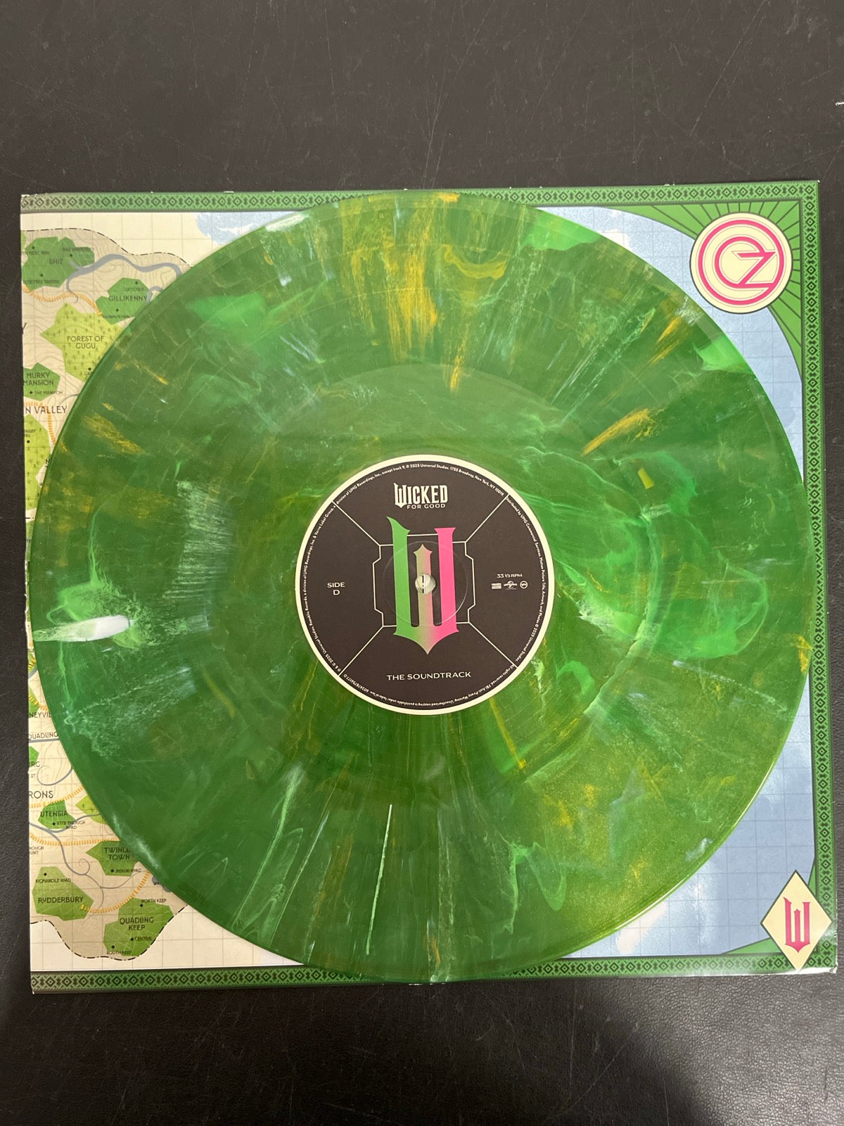 VINYL_2D - Wicked: For Good OST LE Pink / Green Vinyl USED NOT TESTED
