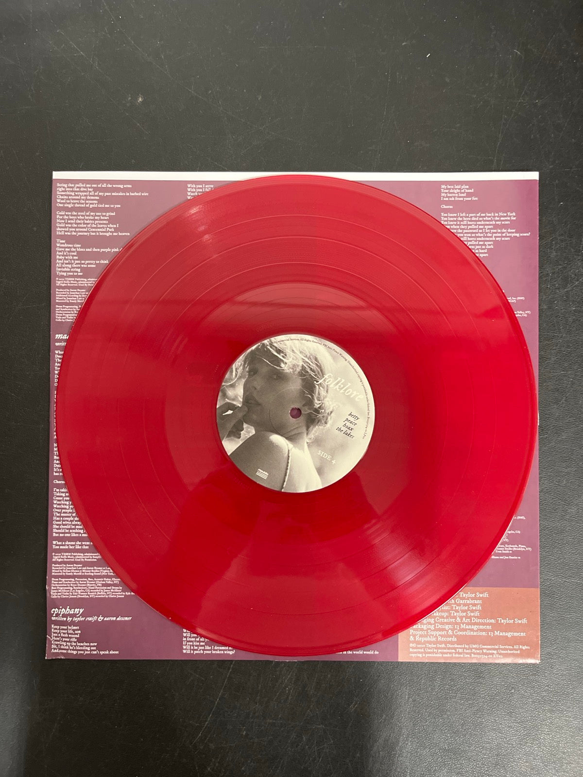 VINYL_2D - Taylor Swift - Folklore LE Red Etched Vinyl USED NOT TESTED