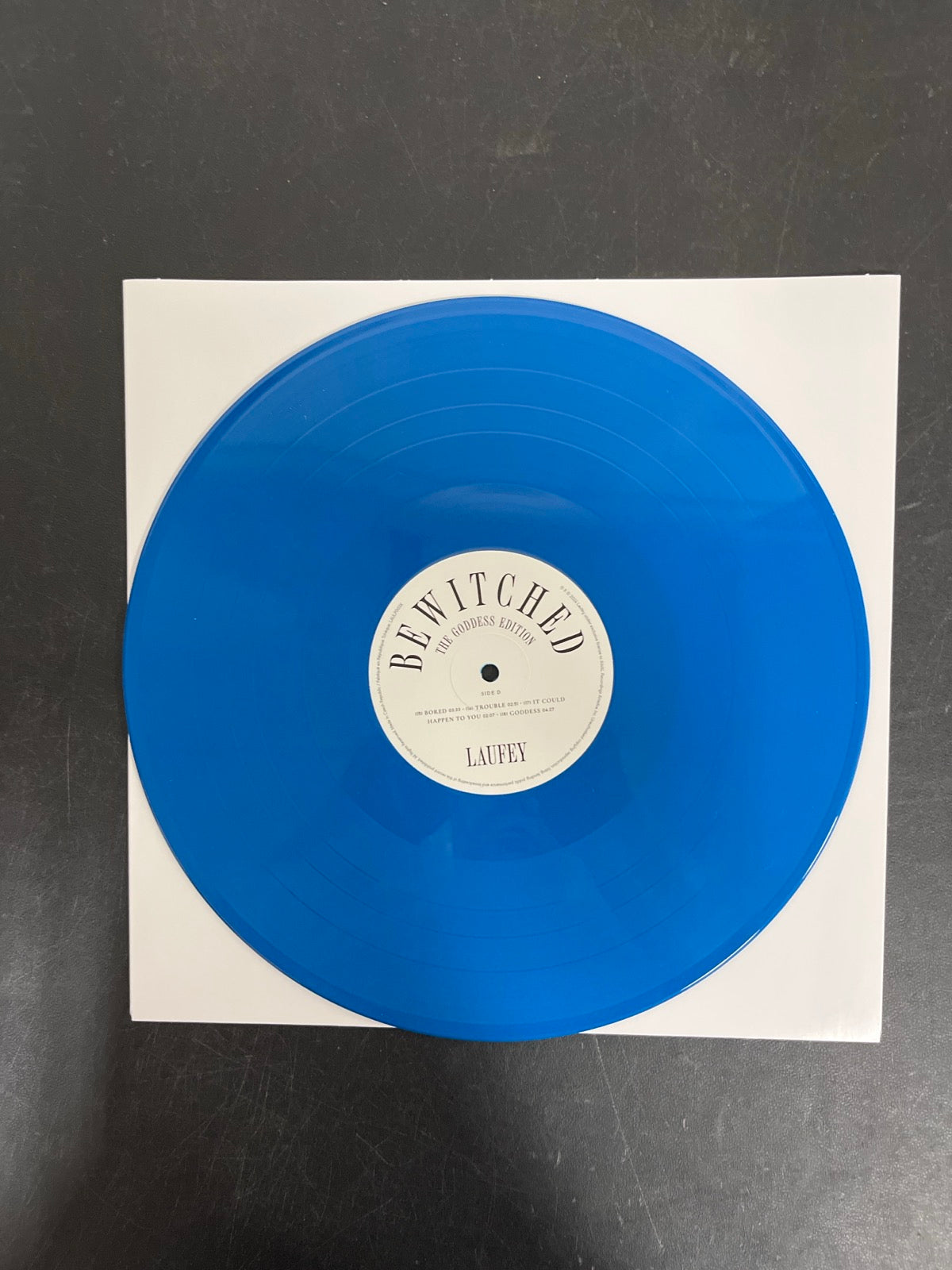VINYL_2D - Laufey - Bewitched: The Goddess Edition LE Blue Vinyl USED NOT TESTED